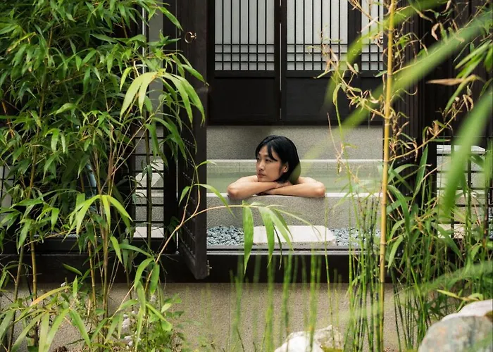 Bukchon Premium Hanok Cheongsudang